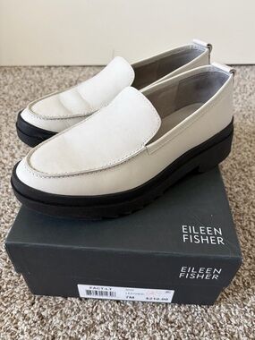 Eileen Fisher Cream Leather Chunky Sole Loafers Size 7